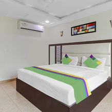 Treebo Trend Hotel Grand Father, Агра — фото 2