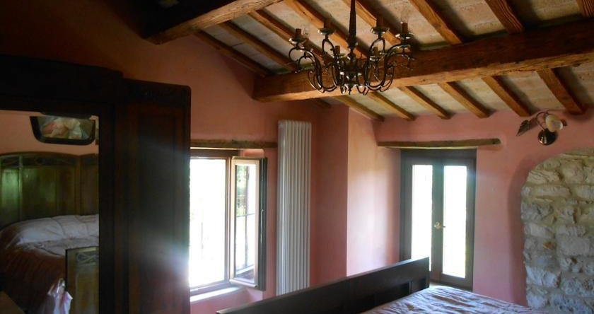 Casale Moncastagna, Фоссомброне — фото 1