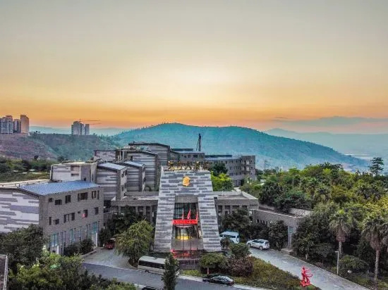Yuangu Hotel, Чусюн — фото 1