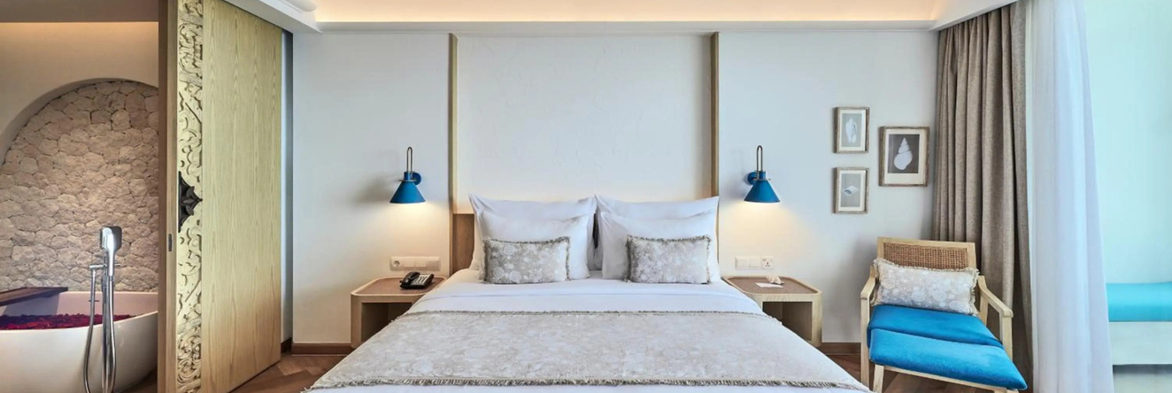 Royal Avila Boutique Resort, Senggigi — photo 1
