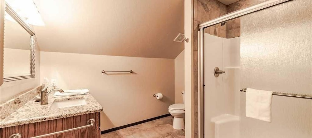 Ruidoso Respite - Six Bedroom Cabin with Hot Tub, 阿尔托 — 照片 1