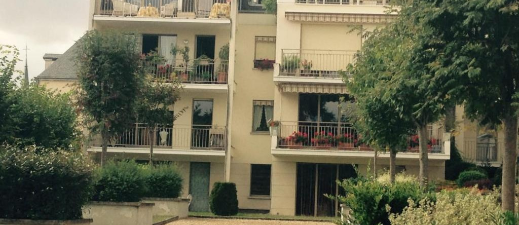 Joli Appartement à Montargis, 蒙塔日 — 照片 1