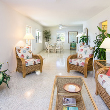 711 Albee Road West House - 2 Br home by RedAwning, 诺科米斯 — 照片 2