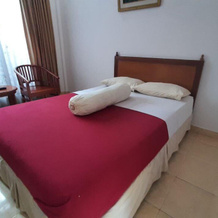 Hotel Akbar Syariah Banyumas RedPartner, 万由马士 — 照片 2