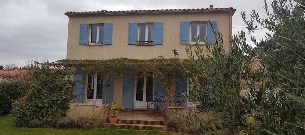 Villa With 3 Bedrooms In Sérignan-Du-Comtat, With Private Pool, Enclosed Garden And Wifi - 130 Km From The Beach, Сериньян-дю-Комтат — фото 1