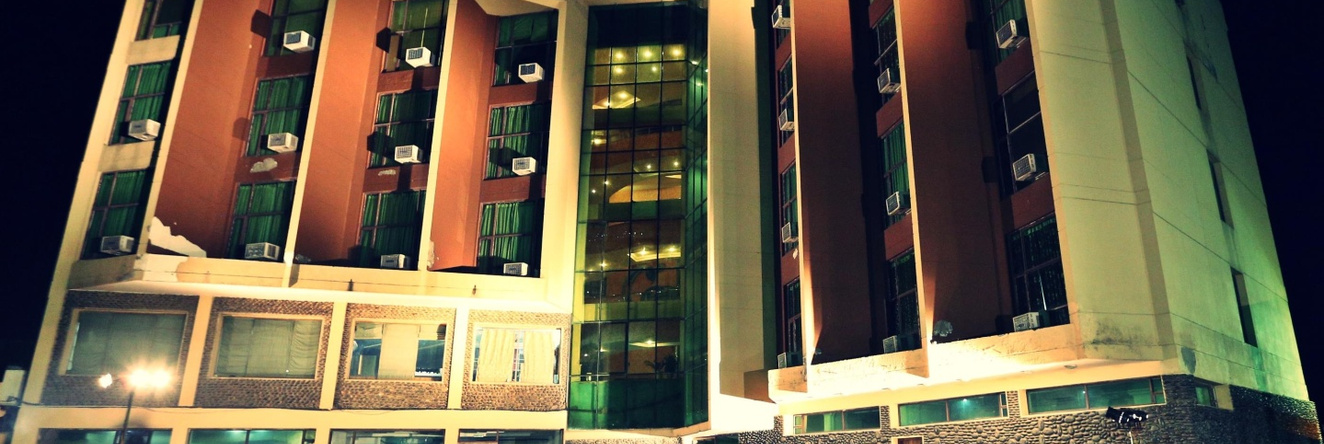 Hotel Devi Grand, 卡特拉 — 照片 1