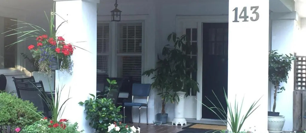 Bernard Gray Hall Bed and Breakfast, 尼亚加拉葡萄酒产区 — 照片 1