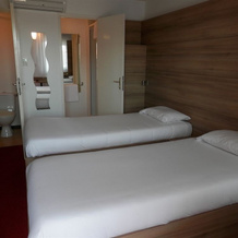 Ever Route 64 Brit Hotel Tarbes Ibos, Ibos — photo 3