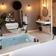 Aix chambre romantique, VRAI JACCUZZI 2 PERSONNES, 普罗旺斯地区艾克斯 — 照片 2