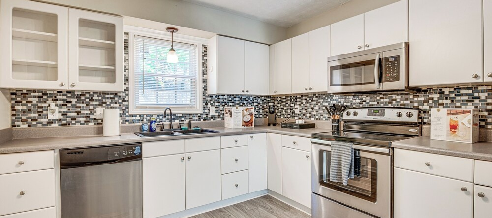 Welcoming Townhome: 1/2 Mi to Downtown Smyrna, 士麦那 — 照片 1