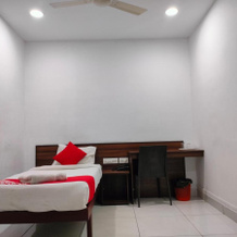 Kings Fort Rooms Thrippunithura, Куруппантара — фото 3