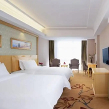 Vienna Hotel (Lingshan Liufengshan Pedestrian Street), Lingshan — photo 3