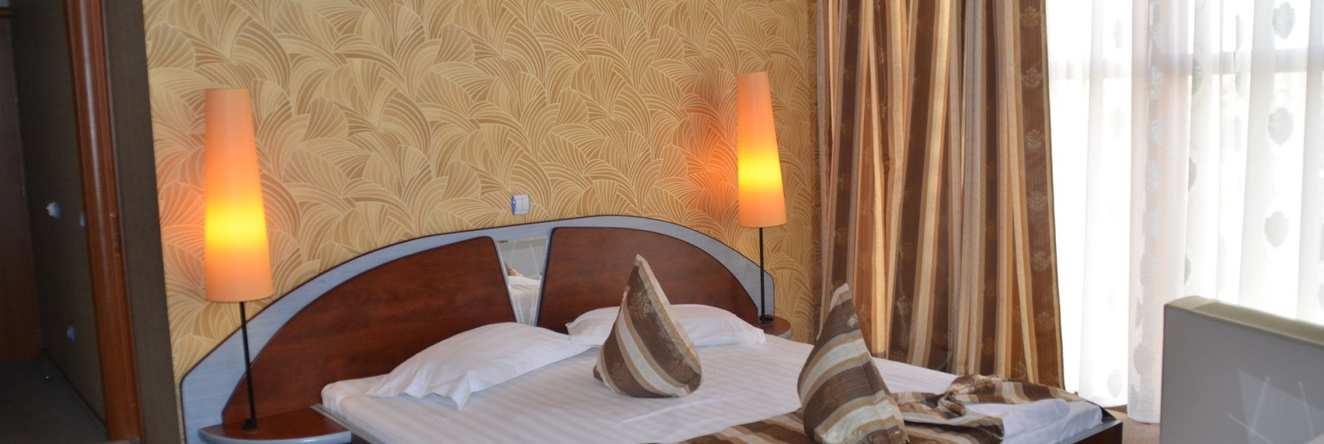 Hotel Helin Electroputere Mall, 克拉约瓦 — 照片 1