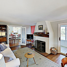 New Listing! Waterfront W/ Stunning Views 4 Bedroom Home, 菲普斯堡 — 照片 5