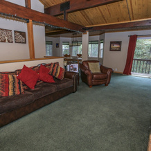 Treetop Retreat, 方斯金 — 照片 3