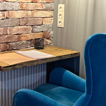 With Clock in Loft Style Apartment, 埃列克特罗斯塔利 — 照片 3