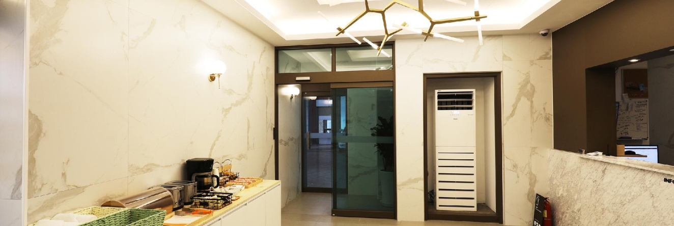 M7 Hotel, 龙仁 — 照片 1