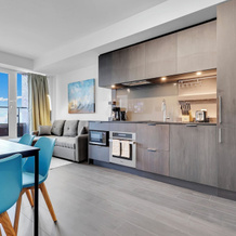 Modern Suite Steps To Port Credit Go, Миссиссауга — фото 4