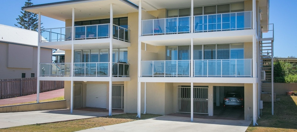 Beach Rd Villas by Rockingham Apartments, 罗金厄姆 — 照片 1