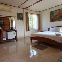 Baan Esan Country House, 沙功那空 — 照片 3