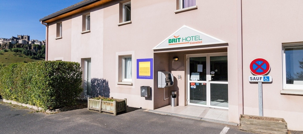 Brit Hotel Essentiel St Flour, 圣弗卢尔 — 照片 1