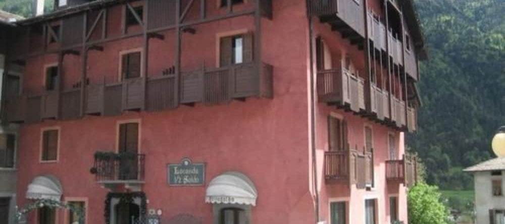 Hotel Mezzosoldo, 斯皮亚佐 — 照片 1