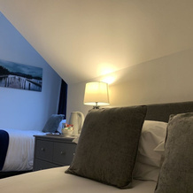 The Waves Bar Cafe B and B Hotel, 伯钦顿 — 照片 2