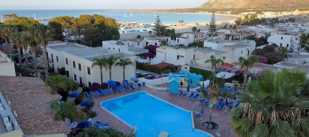 Villaggio Cala Mancina, 圣维托洛卡波 — 照片 1