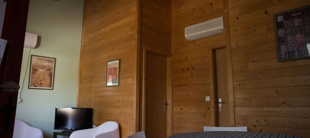 Cabaña 1 Sierra Norte Sevilla Apartment, 君士坦丁 — 照片 1