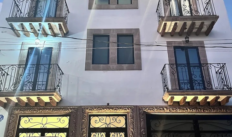Gran Hotel Yacatas, Цинцунцан — фото 1