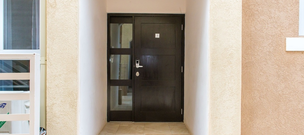 City Ridge Luxury 2 Bedroom, Kingston — photo 1