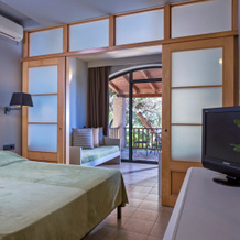 Aeolos Beach Resort All Inclusive, Benitses — photo 4
