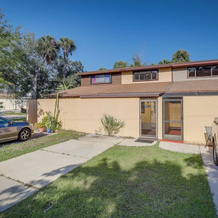 Breezy Cape Canaveral Townhome ~ 1 Mi to Beach!, Cape Canaveral — photo 3