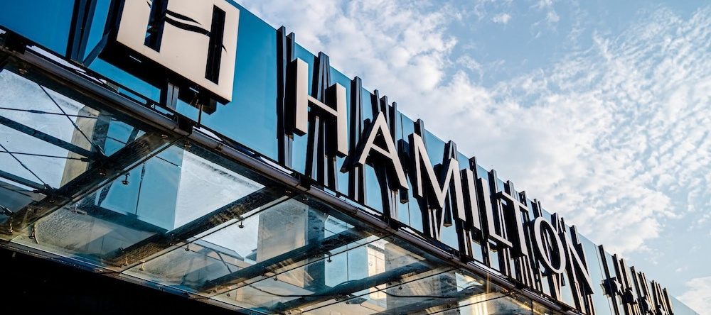 Hamilton Conference Hotel Spa & Wellness, 希维诺乌伊希切 — 照片 1