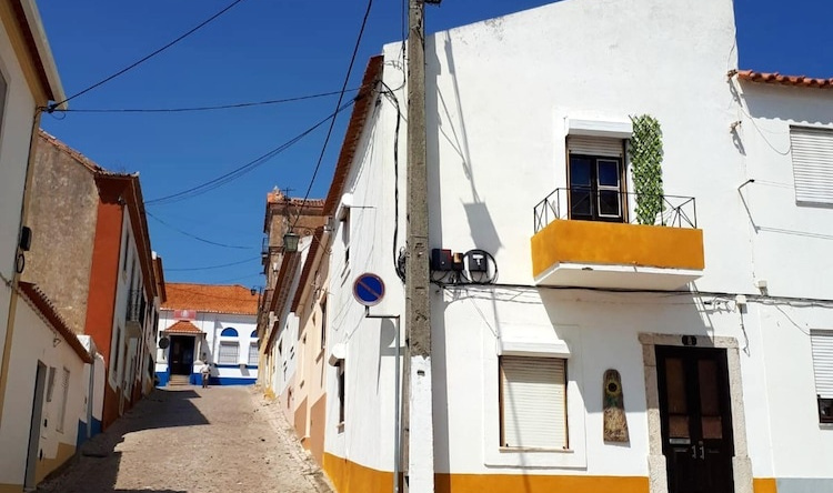 House With 2 Bedrooms in Santiago do Cacém, With Wonderful City View a, 圣地亚哥-杜卡森 — 照片 1