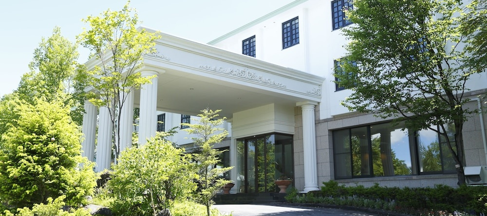 Colosseum Inn Tateshina, 青木 — 照片 1