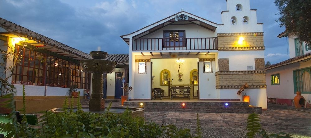 Hotel Cabanas Sutamarchan, Сутамарчан — фото 1