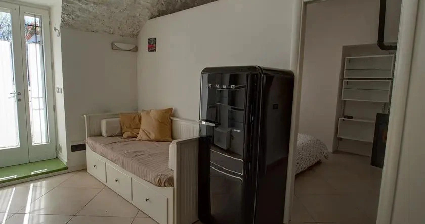 Residenza La Sorgente, 加尔达湖畔波尔佩纳泽 — 照片 1