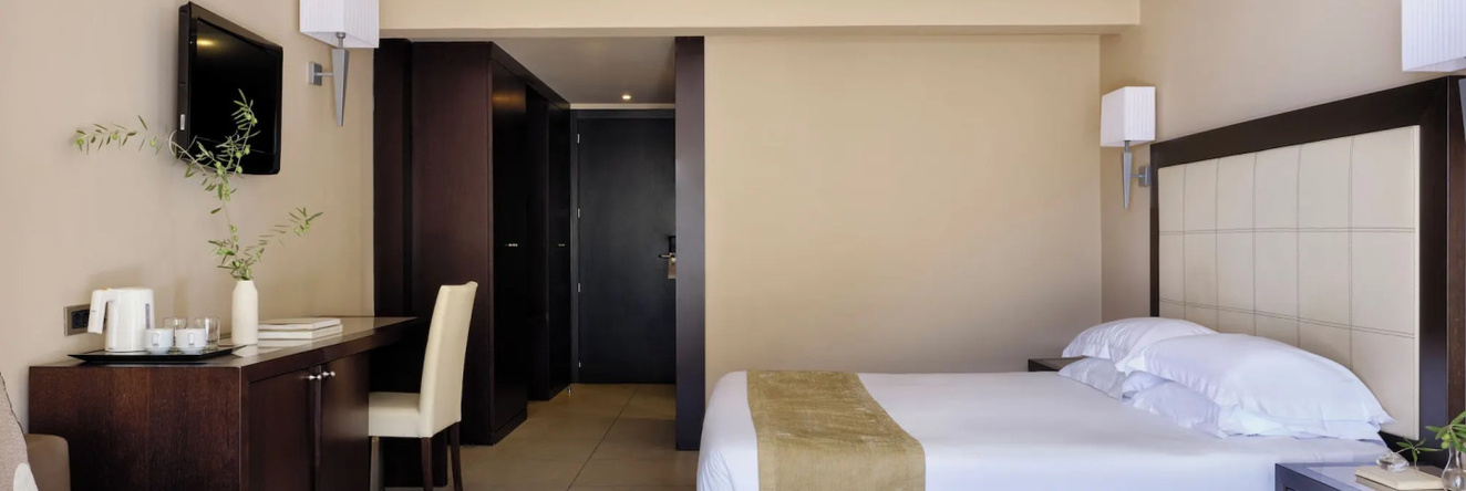 Atlantica Grand Mediterraneo Resort - Adults Only, 埃尔莫内斯 — 照片 1