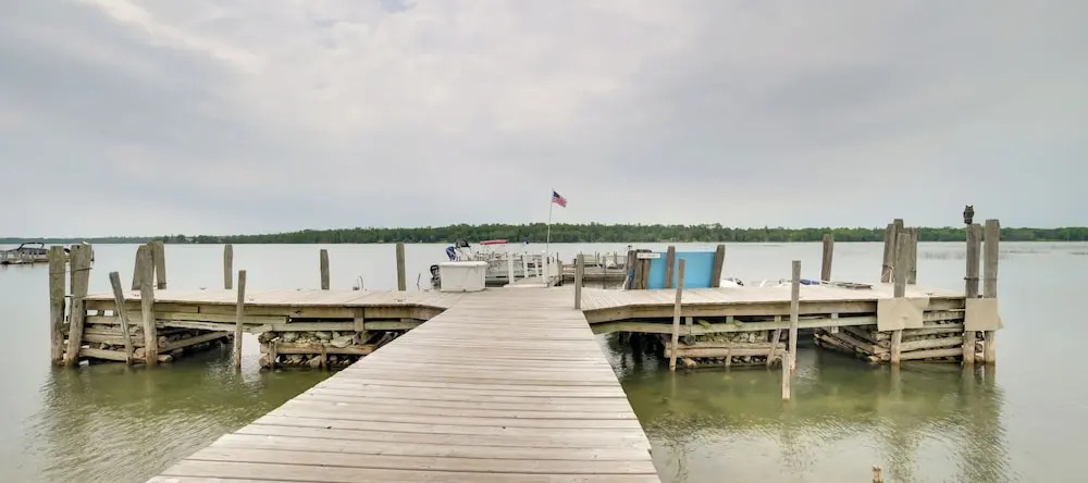Sandy Beach & Sunset Views: Lakefront Escape!, Cedarville — photo 1