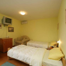 Villa Belilo 69, Sremski Karlovci — photo 2