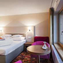 Hotel Premier, 尼萨河畔亚诺夫 — 照片 2