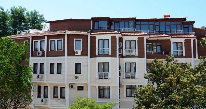 Ozbek Hotel, Гёкчеада — фото 1