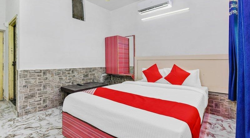 OYO 6302 Hotel Shivtara, 楠代德 — 照片 1