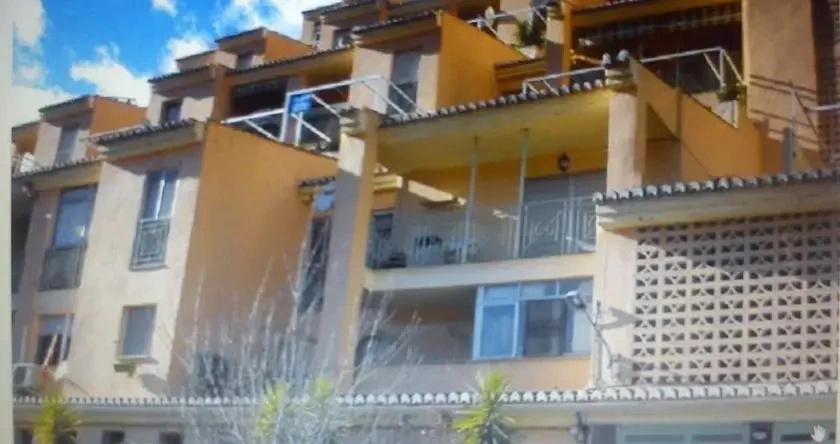 Petras Casita, Пинос-Хениль — фото 1