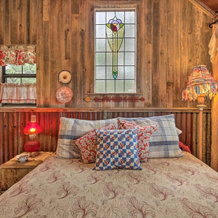 Snuggle Inn Wimberley Cabin W/ Fire Pit + Deck, Уимберли — фото 5