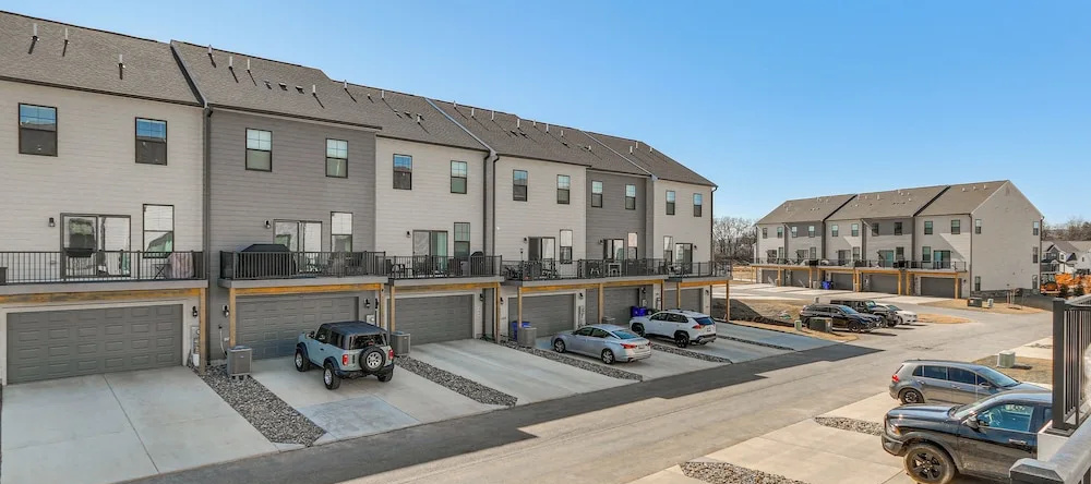 2 Mi To Dtwn Frederick: Updated Townhome, Фредерик — фото 1