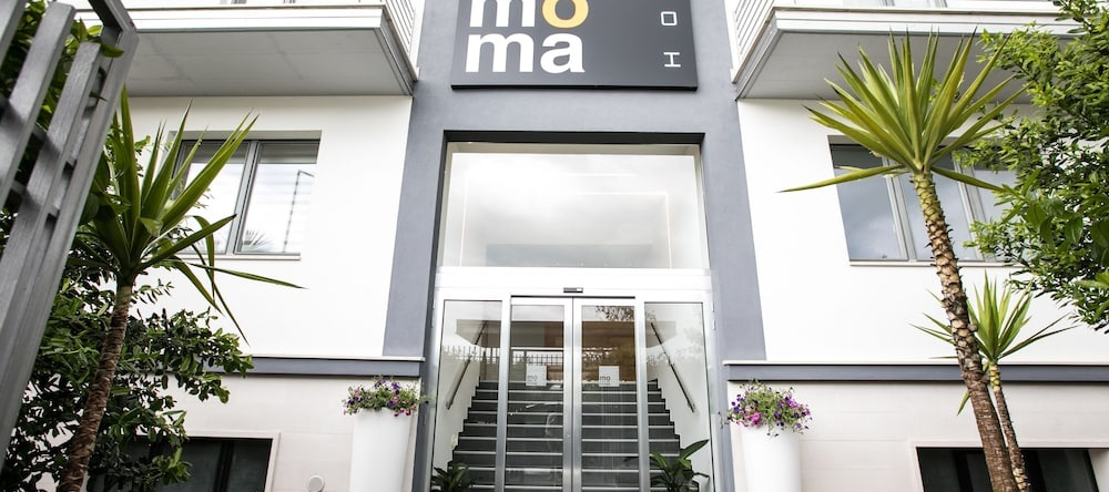 Moma Hotel, Lavello — photo 1