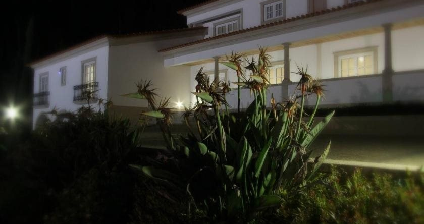 Casa Dos Livros, 吉马良斯 — 照片 1