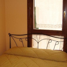 Apartamentos Casa Saila, 卡斯特洪德索斯 — 照片 3
